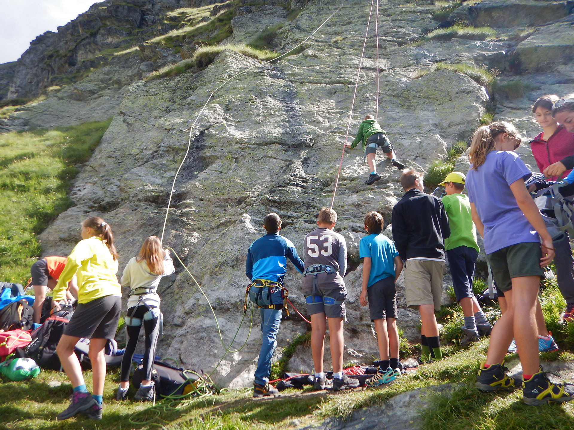 Corso di arrampicata per bambini - Rifugio Arp - weekend per famiglie -  Arrampicata - Peakshunter